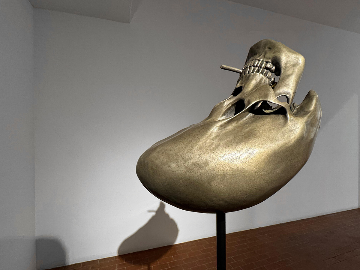 Exhibitions Photo A VERY DUTCH GHOST by LOUIS PRATT & NICO PIETRONI ...