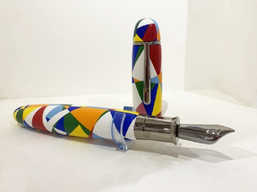 PENNA ARLECCHINO PLATINO by Giorgio Laveri PENNA ARLECCHINO PLATINO by Giorgio Laveri